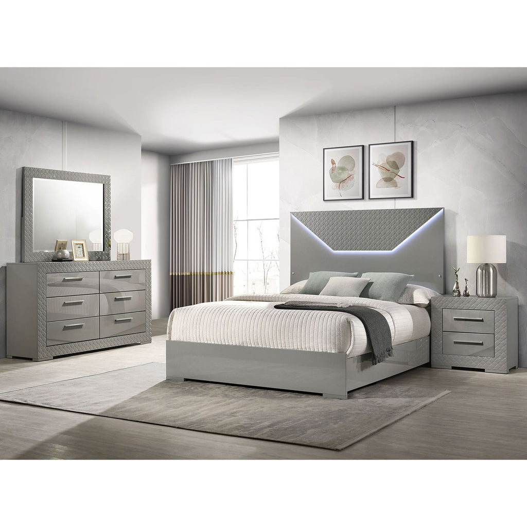 Pierce - Bedroom Set With LED Lighting