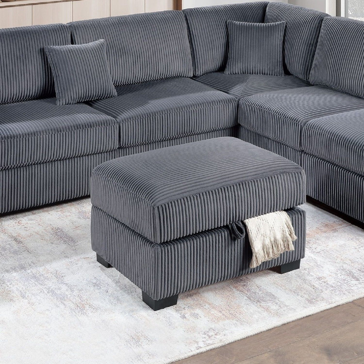 3 Piece Sectional Sofa With Reversible Chaise And USB Storage Ottoman
