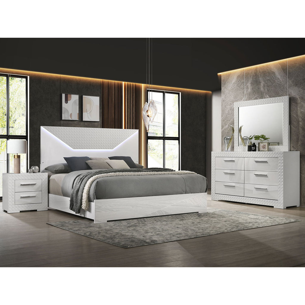 Pierce - Bedroom Set With LED Lighting