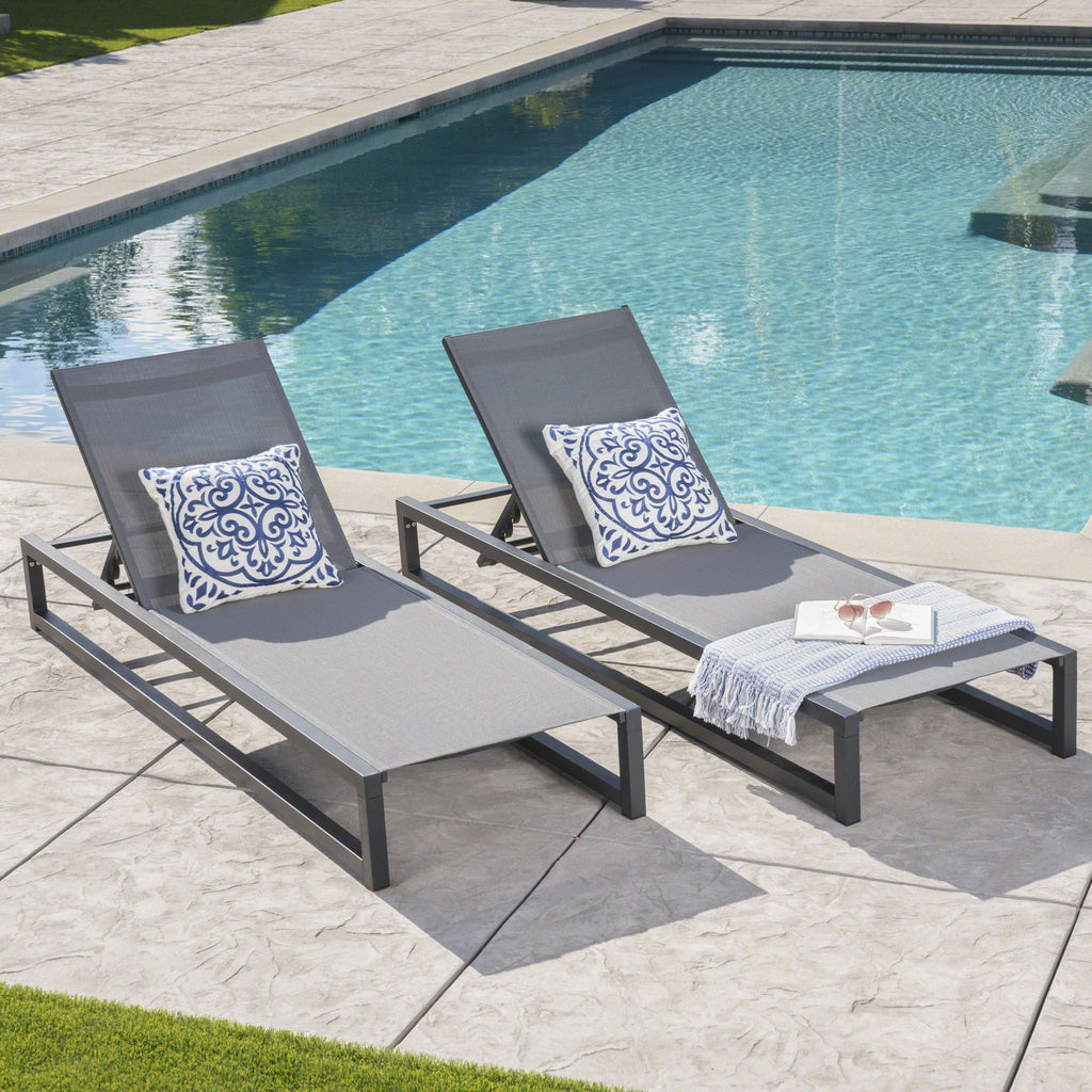 Chaise Lounge With 5 Reclining Positions, Outdoor Patio Lounge Chairs