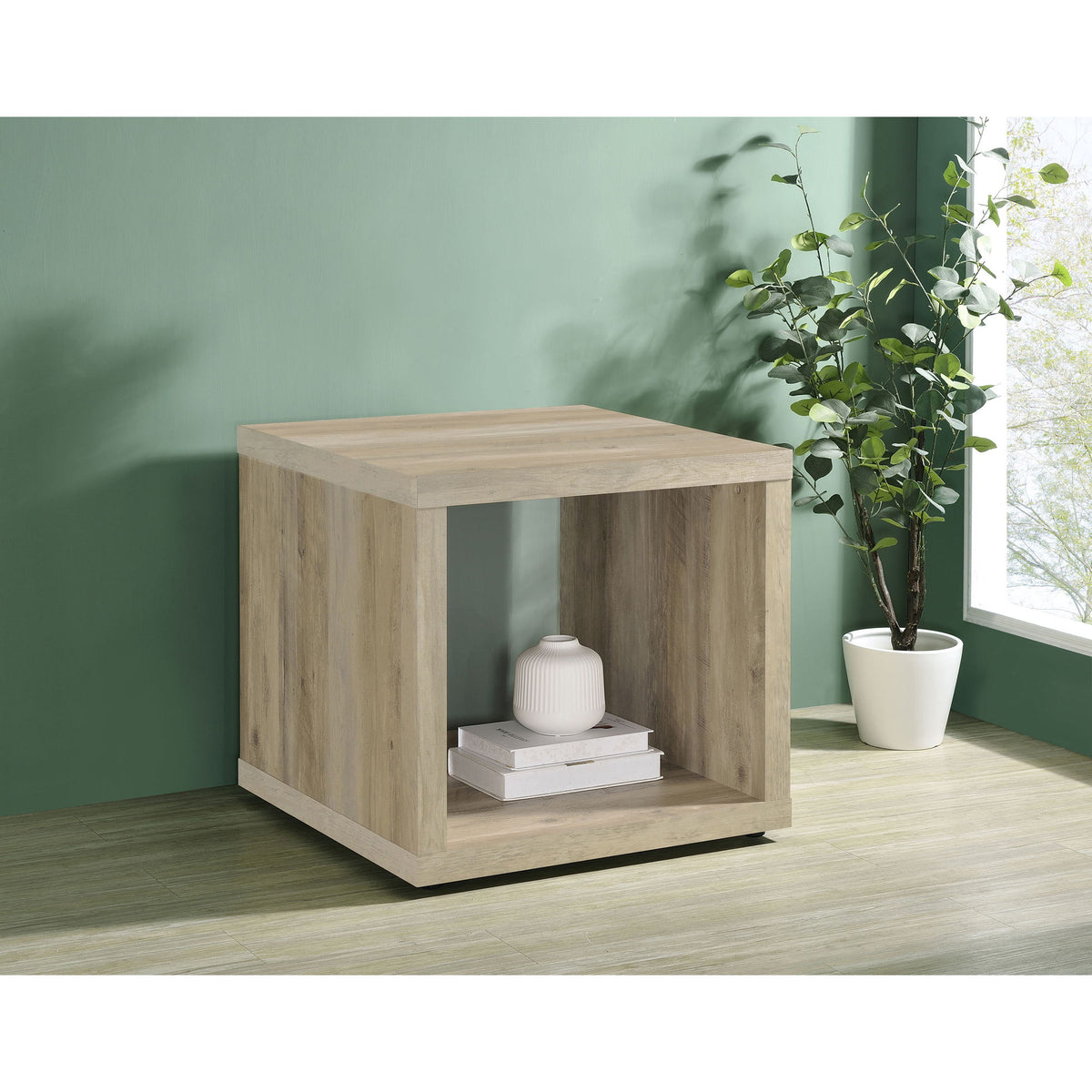 Flint - Square Table